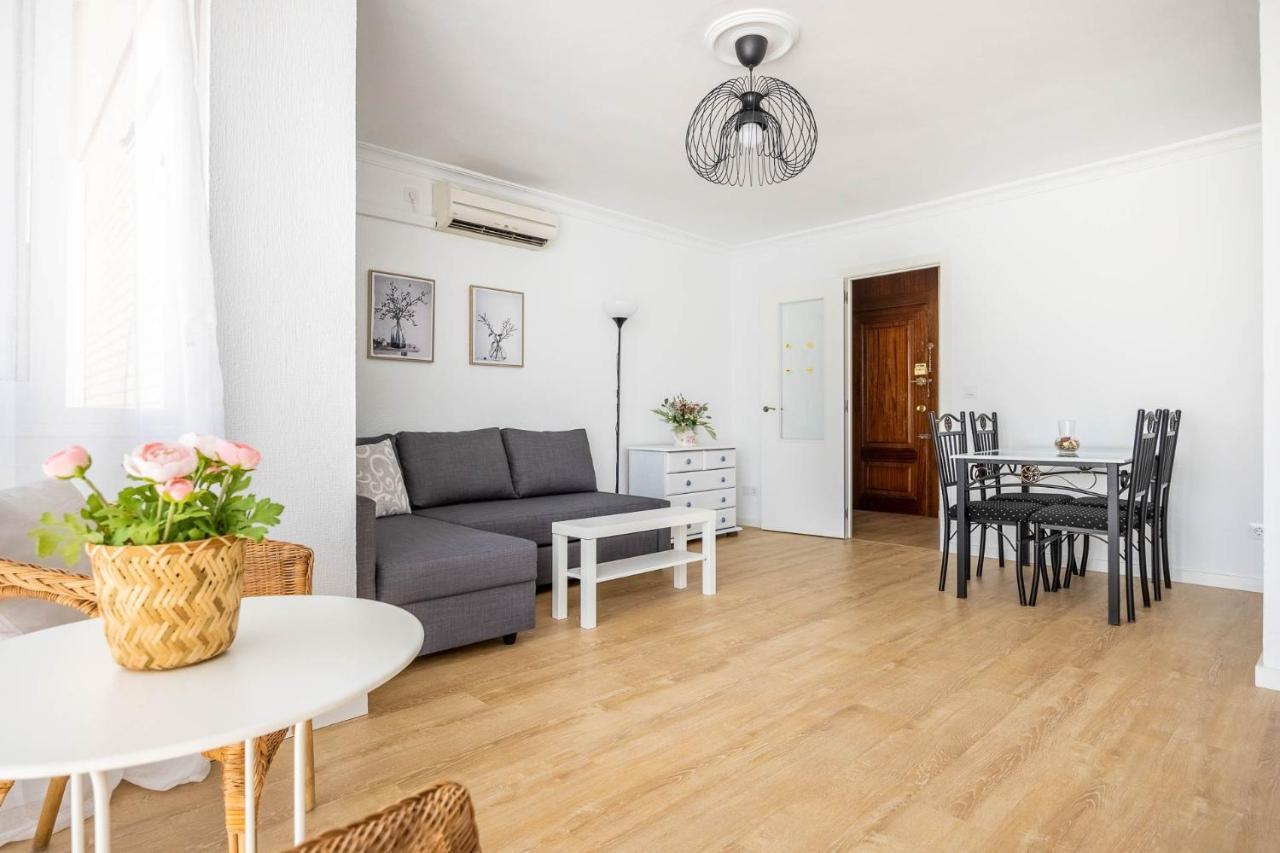 Apartamento Isbilya 塞维利亚 外观 照片